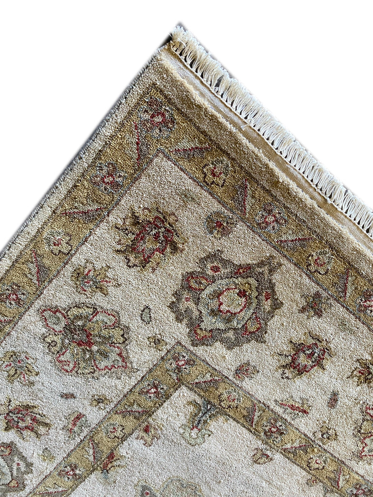 Authentic-Handmade-Wool-Oushak-Rug.jpg 
