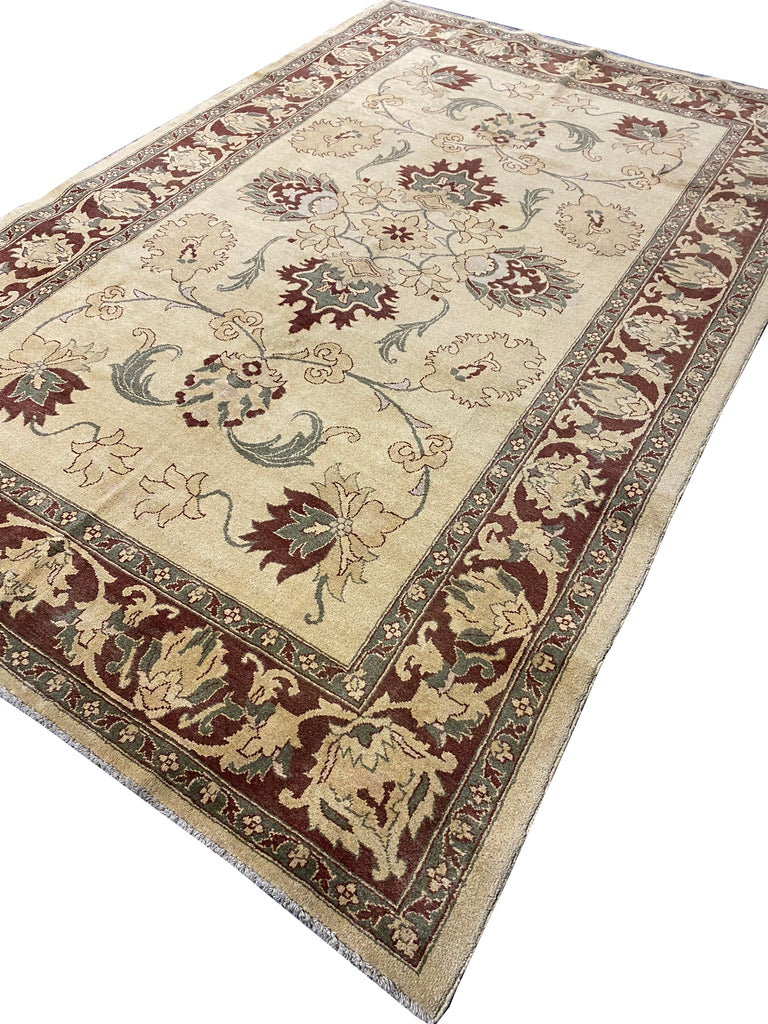 Luxurious-Chobi-Peshawar-Ziglar-Rug.jpg 