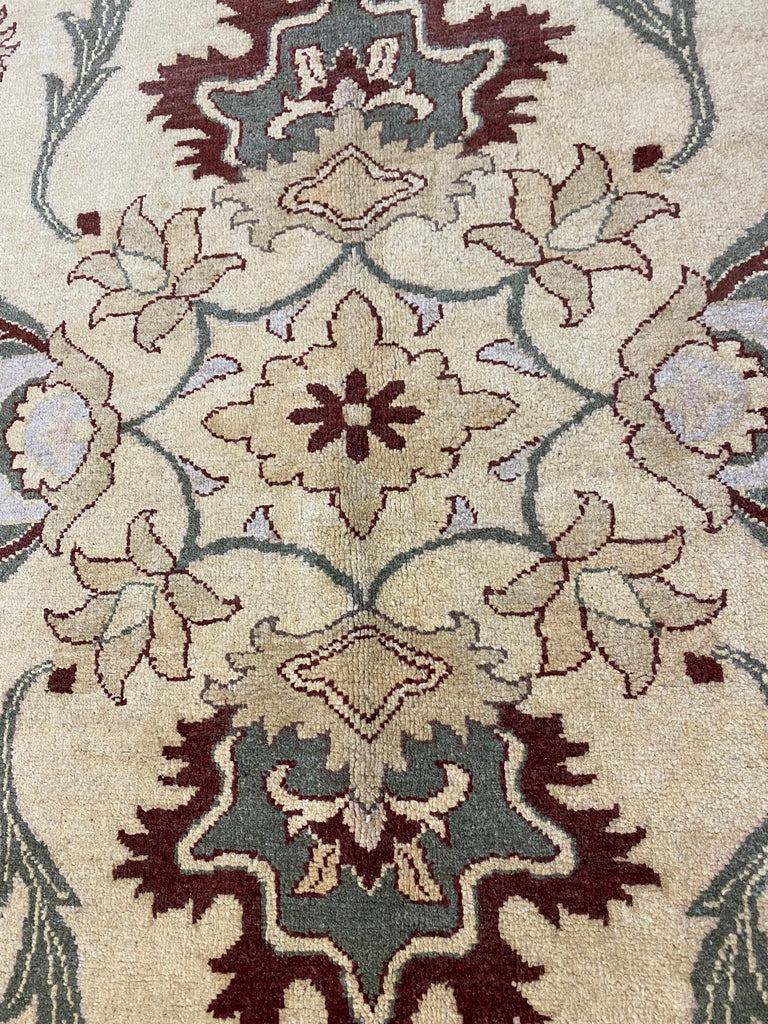 Luxurious-Chobi-Peshawar-Ziglar-Rug.jpg 