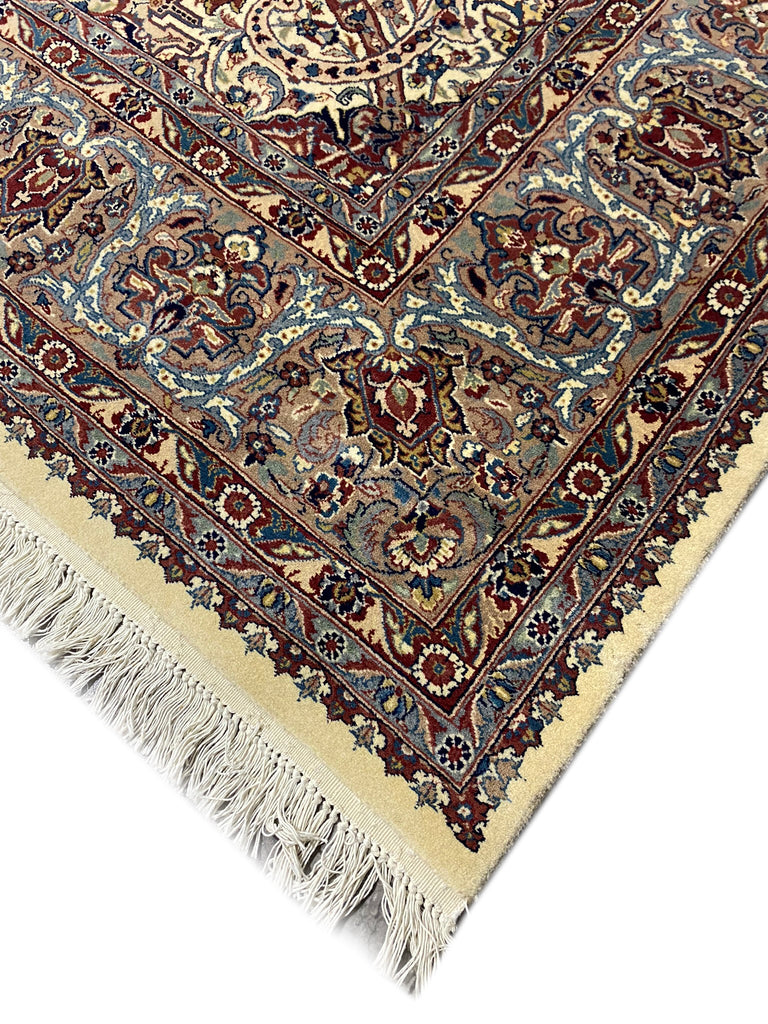 Luxurious-Dense-Weave-Agra-Rug.jpg 
