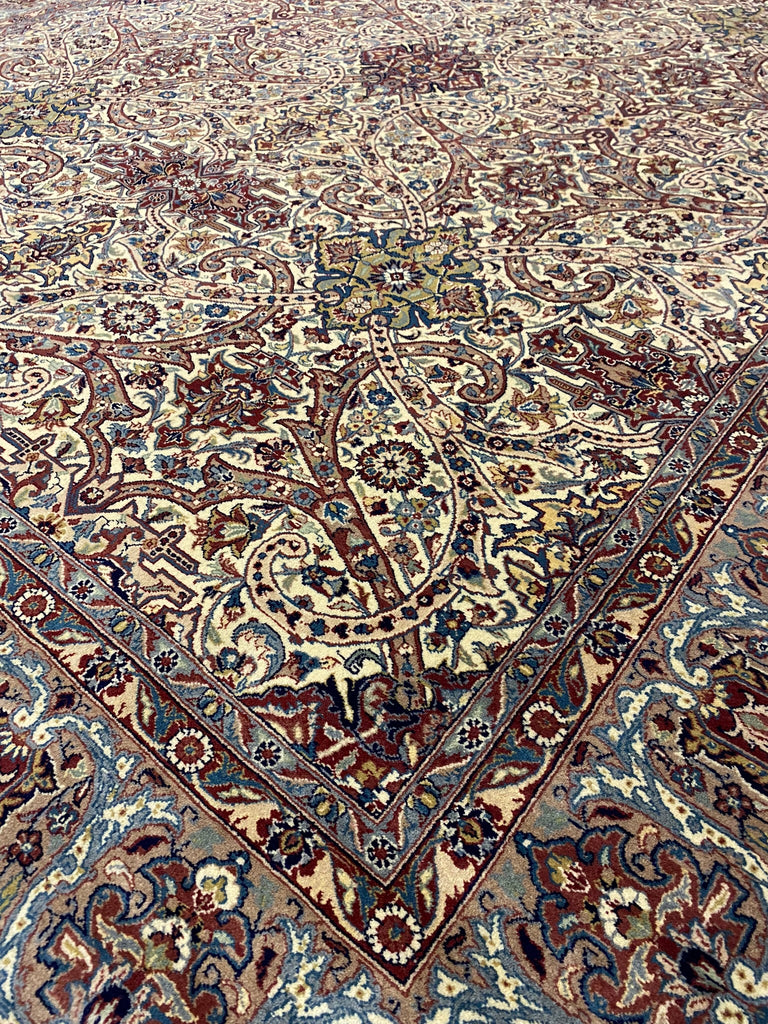 Luxurious-Dense-Weave-Agra-Rug.jpg 