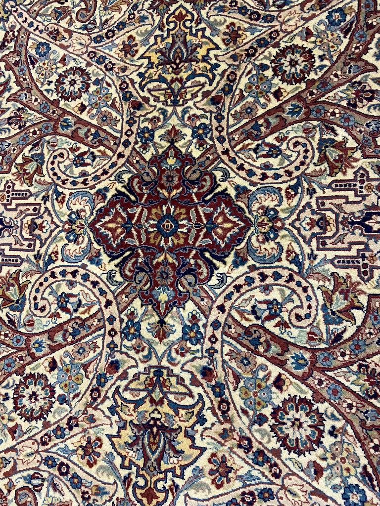 Luxurious-Dense-Weave-Agra-Rug.jpg 