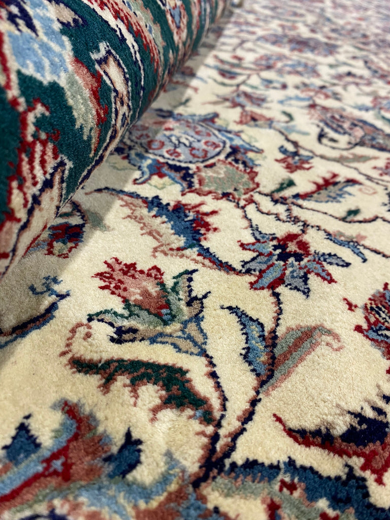 Luxurious-Natural-Wool-Rug.jpg