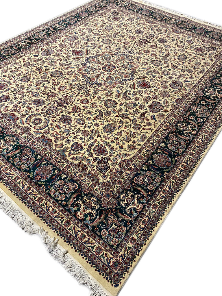 Luxurious-Natural-Wool-Rug.jpg