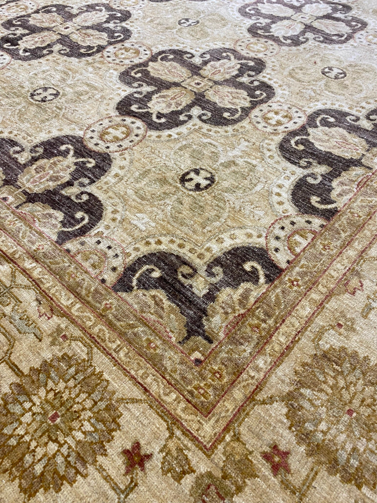 Luxurious-Chobi-Peshawar-Ziglar-Rug.jpg