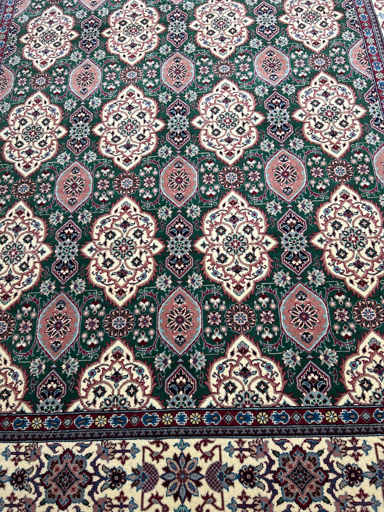 5.2 x 8.10 Basil Green New Quality Pakistan Rug 14130