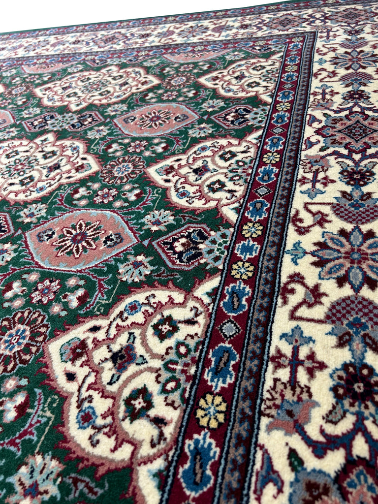 5.2 x 8.10 Basil Green New Quality Pakistan Rug 14130