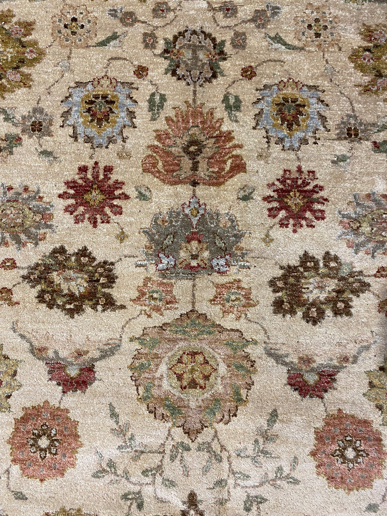 8.0 x 8.10 SQUARISH Agra Rug QUALITY HANDMADE CARPET #F-6449