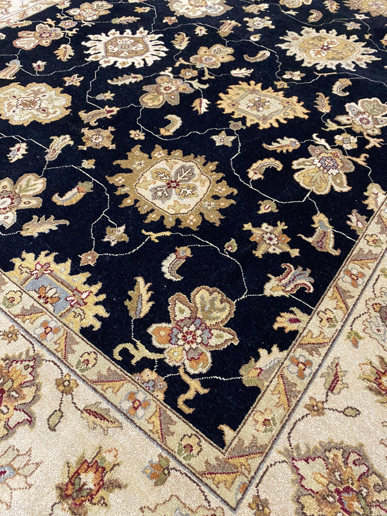 8 x 10 QUALITY AGRA RUG BLACK #F-6458