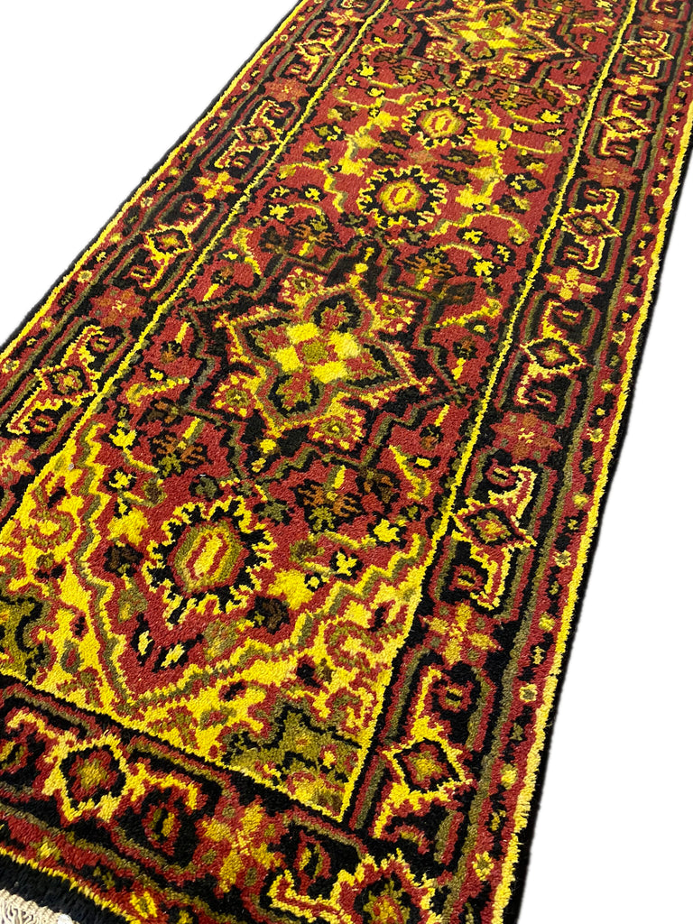 2.6 x 9.10 Runner Handmade Wool Area Rug #B-70420