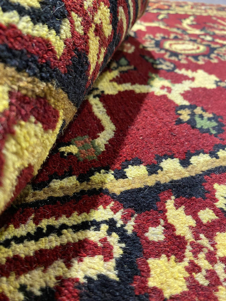 2.8 x 10.0 Handmade India Heriz Runner #B-70426