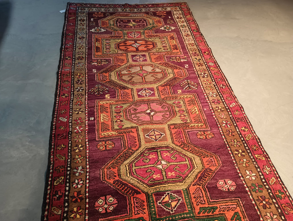 4.9 x 12.5 Persian tribal gallery Size Rug #F-5818
