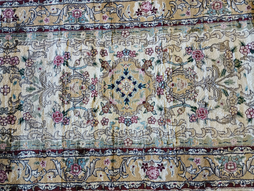 10'-Feet-Runner-bamboo-Silk-Hand-Knotted-Rug.jpg 
