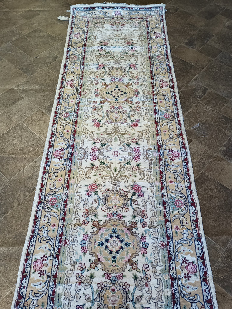 10'-Feet-Runner-bamboo-Silk-Hand-Knotted-Rug.jpg 