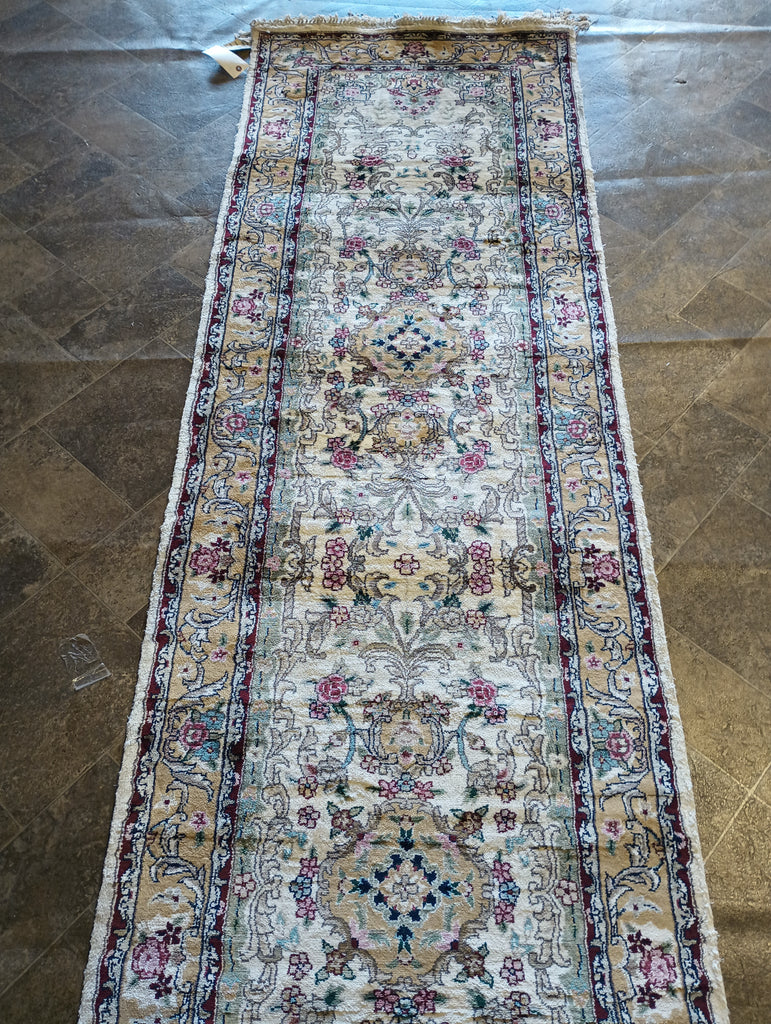 10'-Feet-Runner-bamboo-Silk-Hand-Knotted-Rug.jpg 