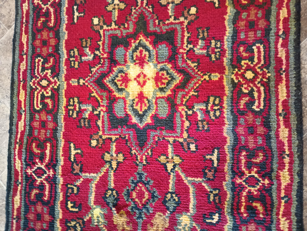 Luxurious-Authentic-Heriz-Rug.jpg