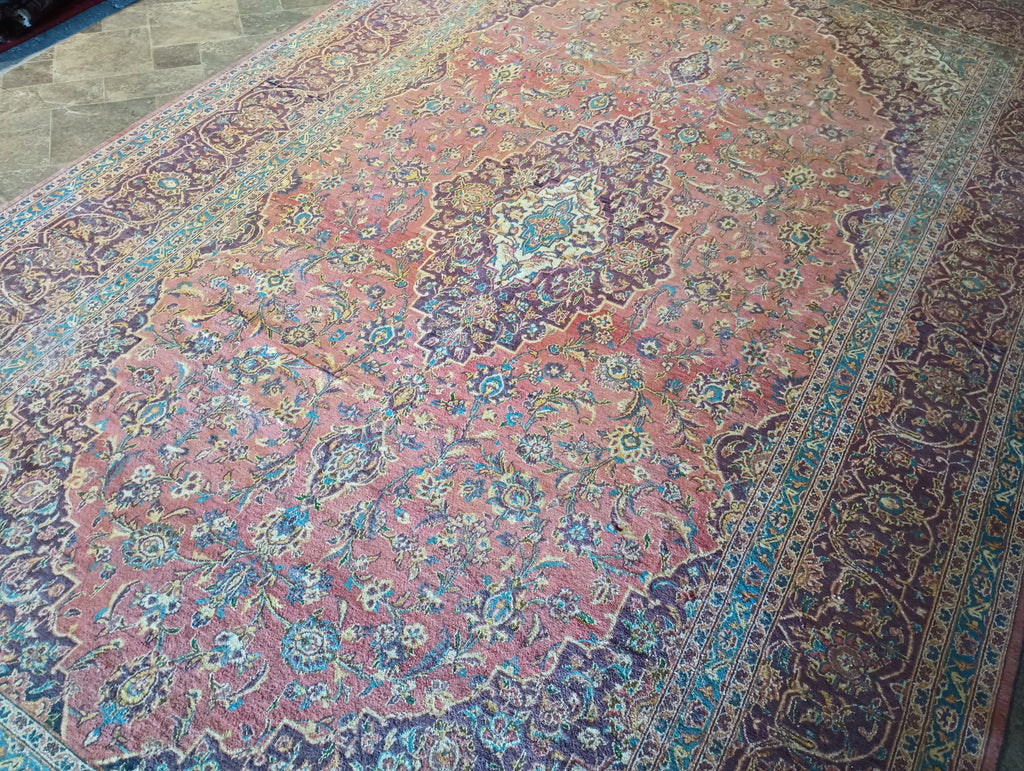 Authentic-Persan-Kashan-Rug.jpg