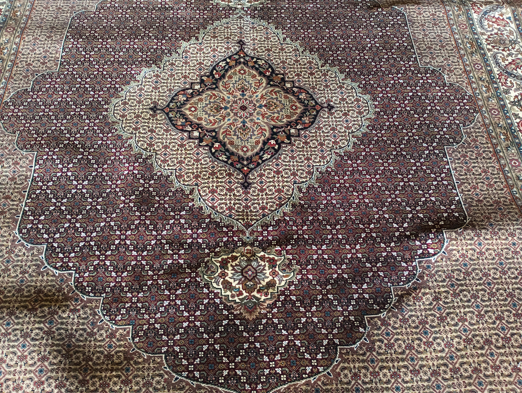 8.2 x 9.9 MAHI TABRIZ QUALITY RUG Wool and Silk Burgundy #F-5882