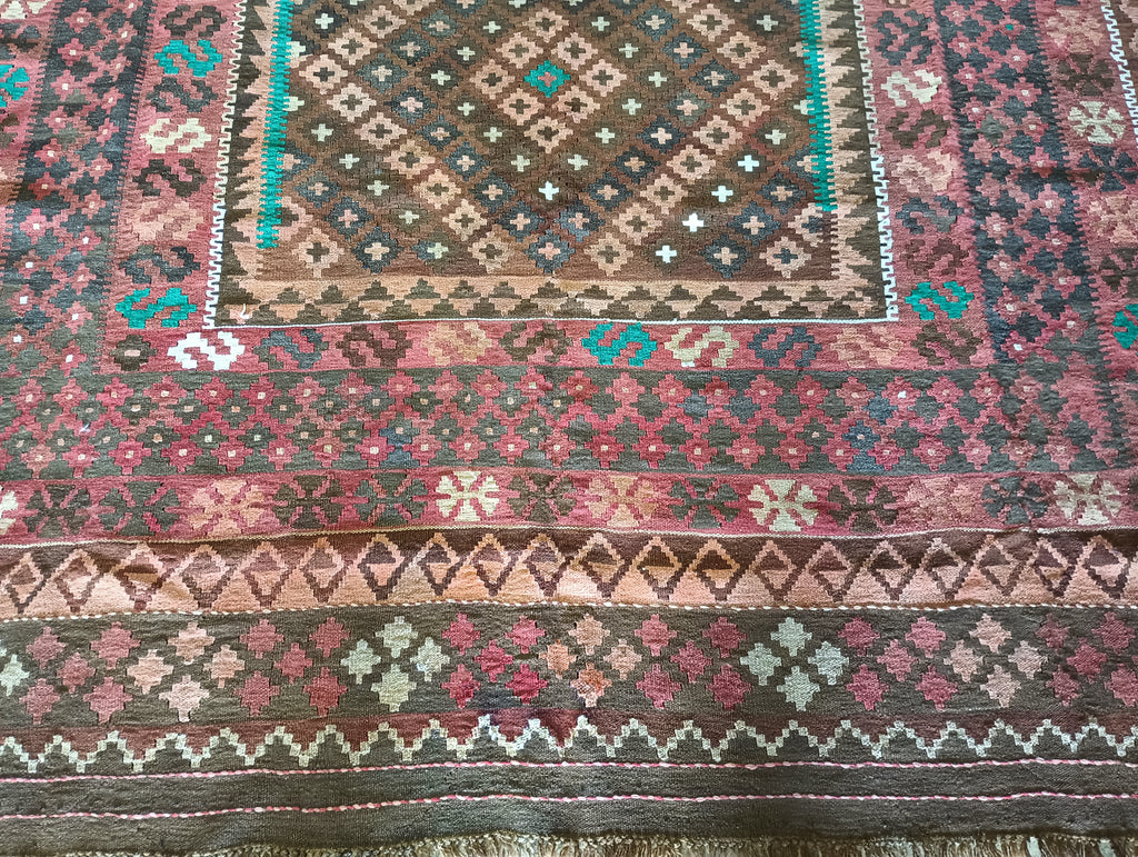 Luxurious-Authentic-Tribal-Rug.jpg