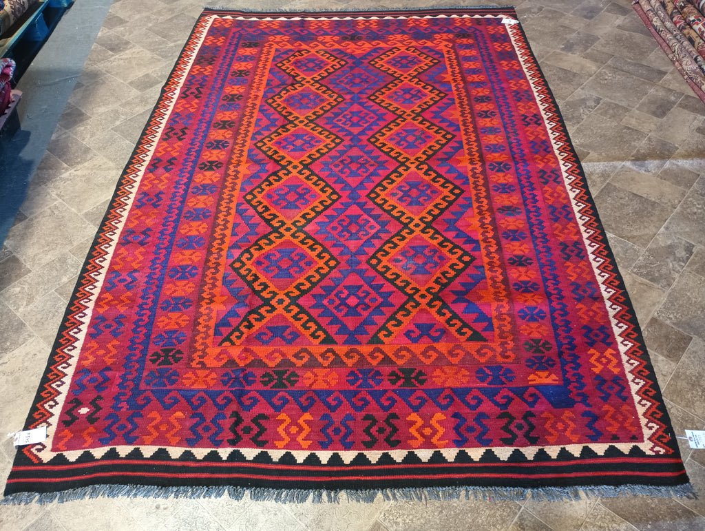 Luxurious-Kilim-Wool-Rug.jpg 