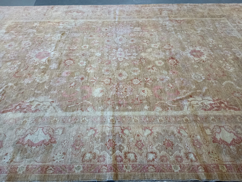 Hand-knotted-Zigler-Chobi-Rug.jpg