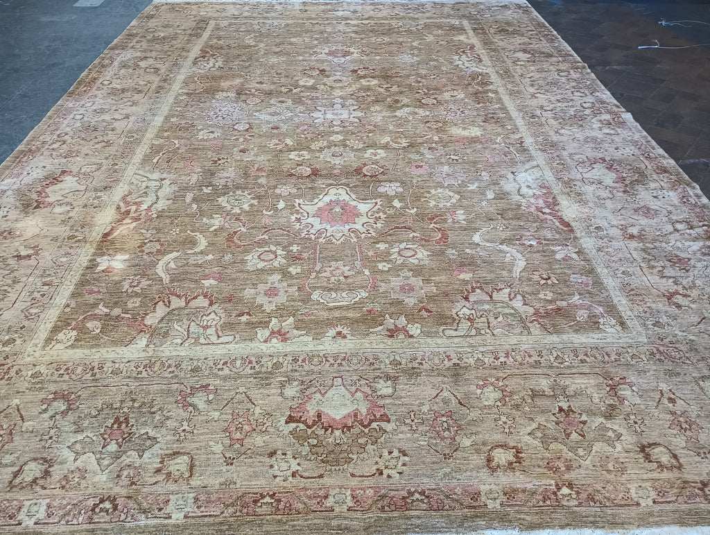 Hand-knotted-Zigler-Chobi-Rug.jpg