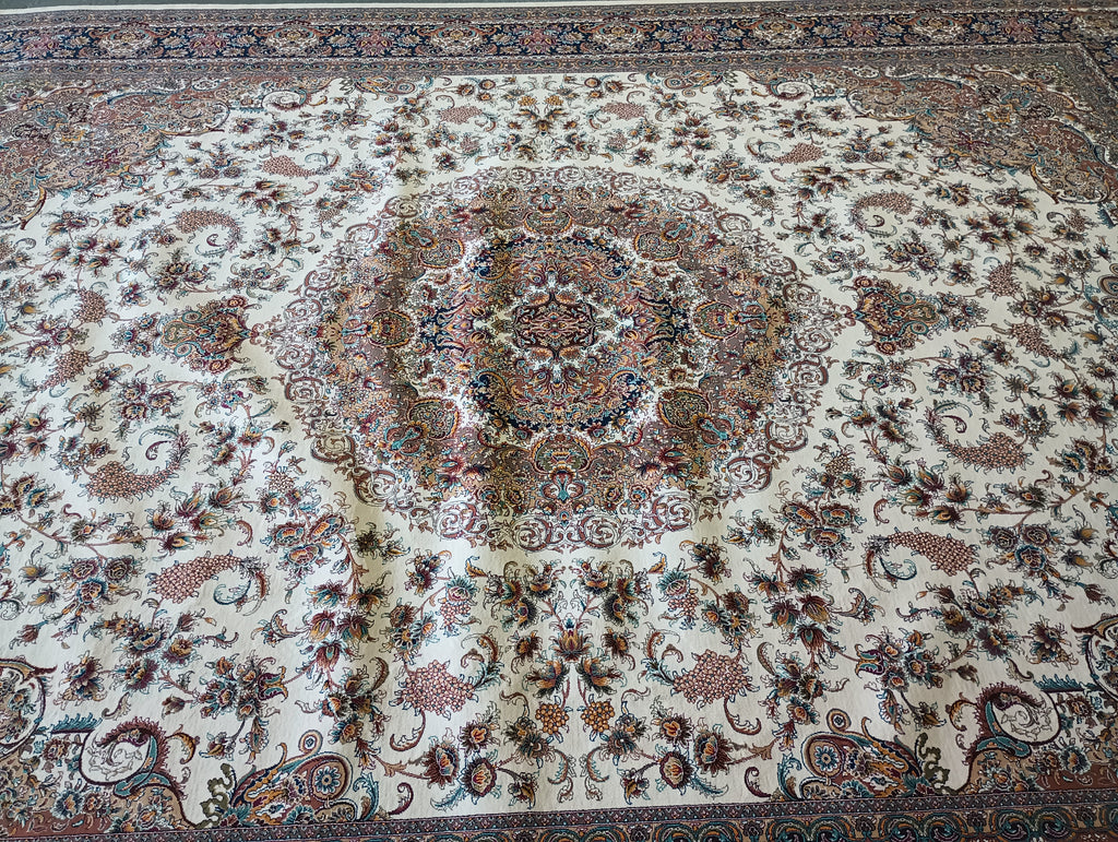 Traditional-Persian-Tabriz-Rug.jpg