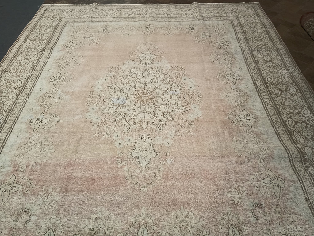 Light 9' x 12' Vintage Persian Kerman Rug Pale Faded Neutral Colors #F-5982