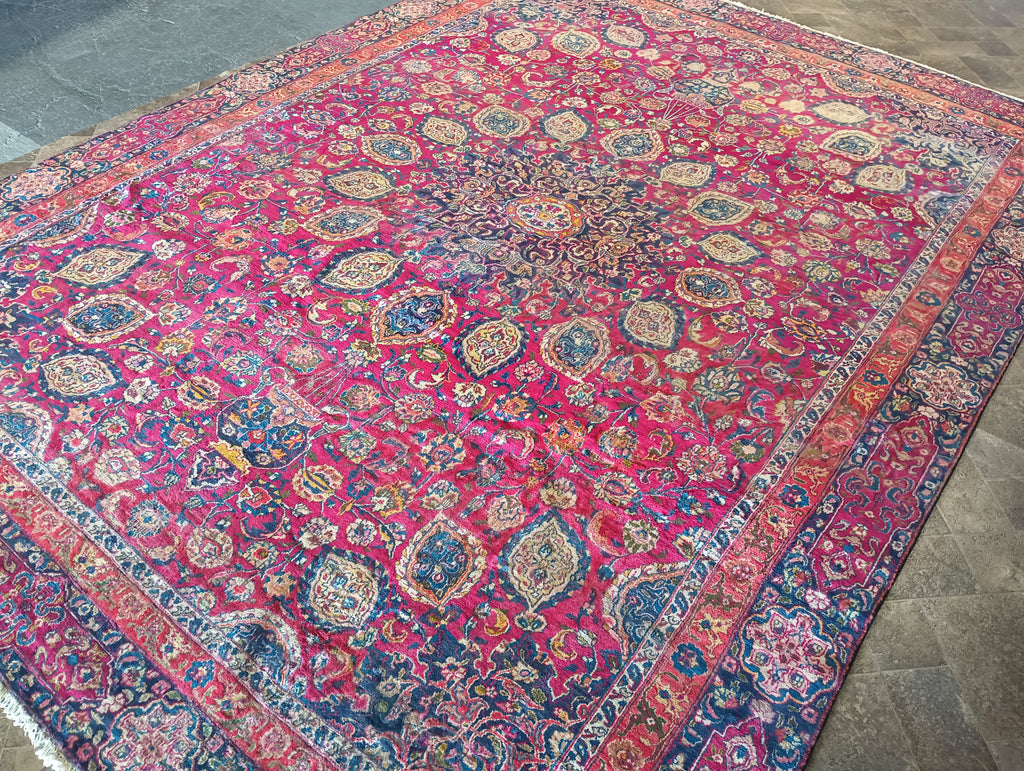 Authentic-Persian-Sheikh-Safi-Rug.jpg