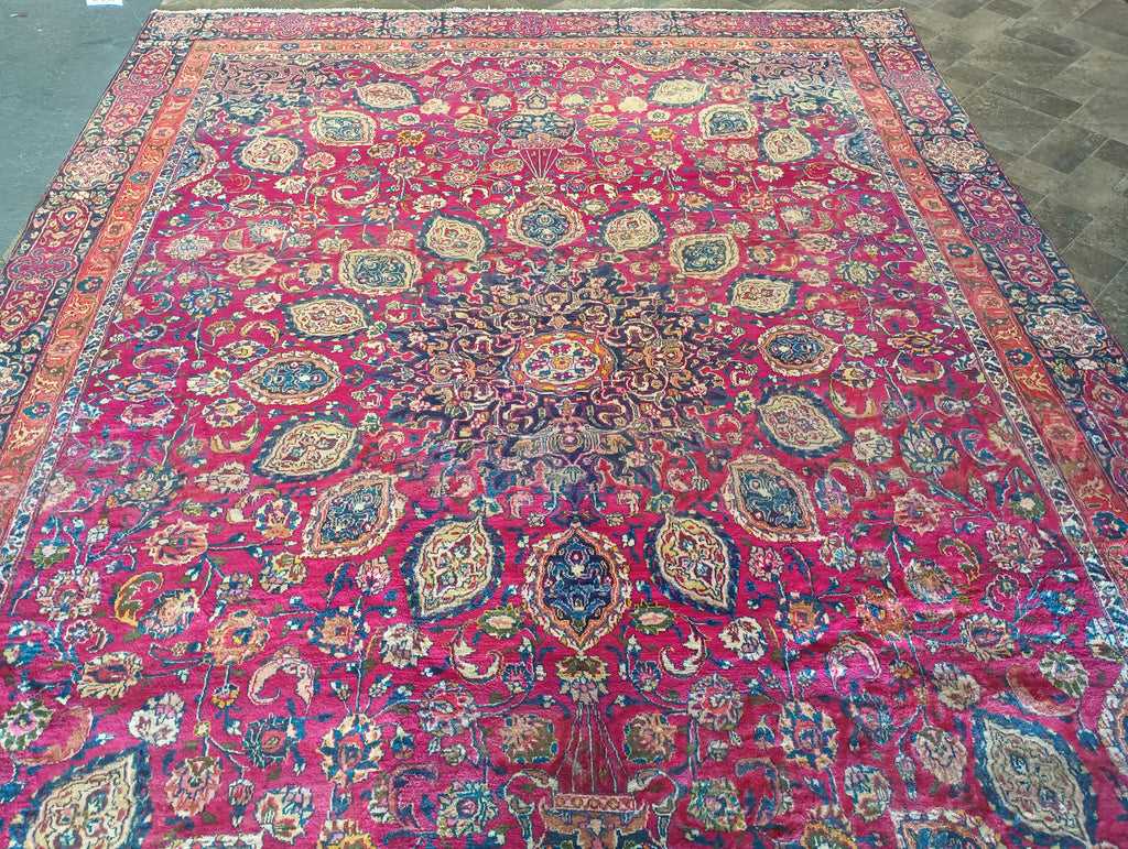 Authentic-Persian-Sheikh-Safi-Rug.jpg