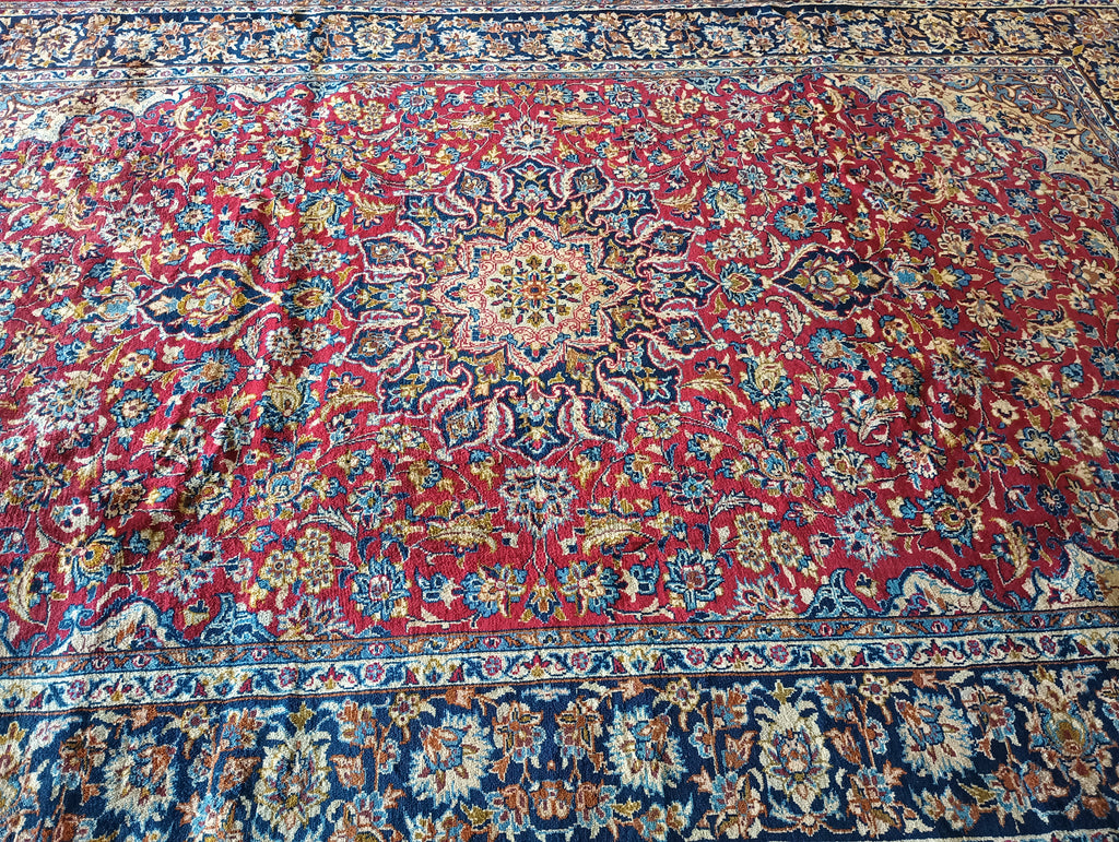8.3 x 12.5 Authentic Persian Esfahan Najafabad Wool Rug - Pre-Owned #F-6006