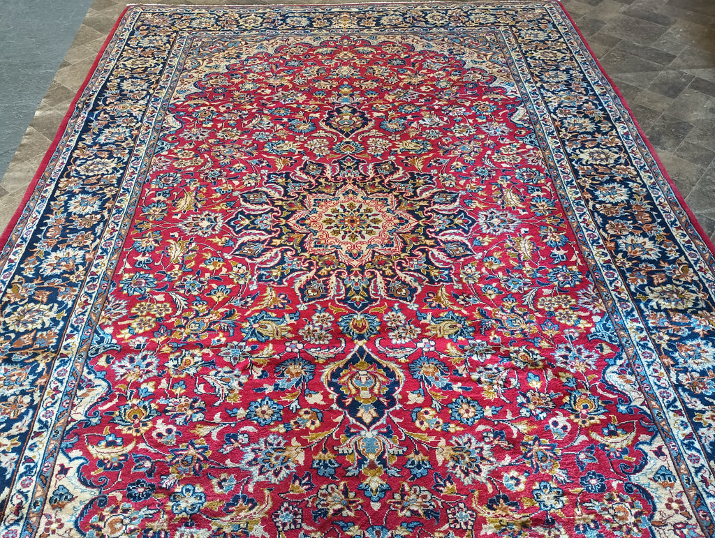 8.3 x 12.5 Authentic Persian Esfahan Najafabad Wool Rug - Pre-Owned #F-6006