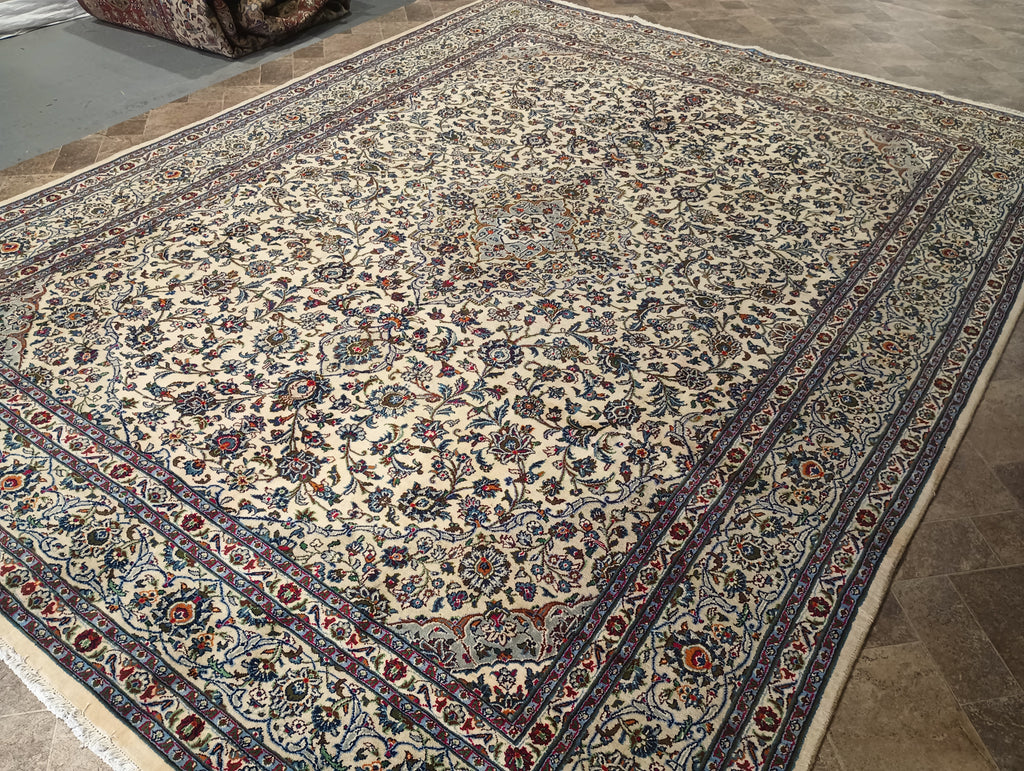 Light-Ivory-Persian-Kasha-Rug.jpg