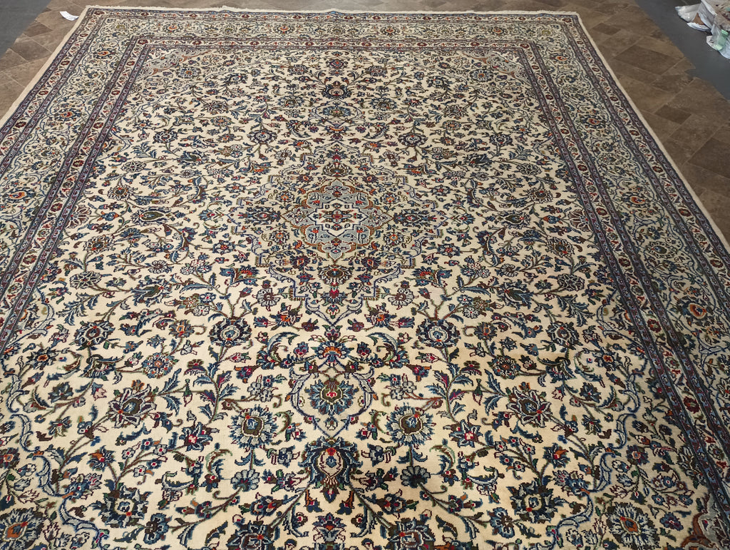 Light-Ivory-Persian-Kasha-Rug.jpg