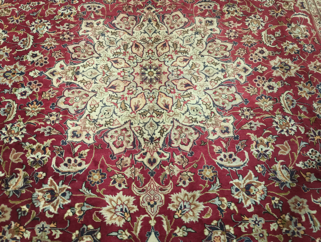 Traditional-Esfahan-Najafabad-Rug.jpg