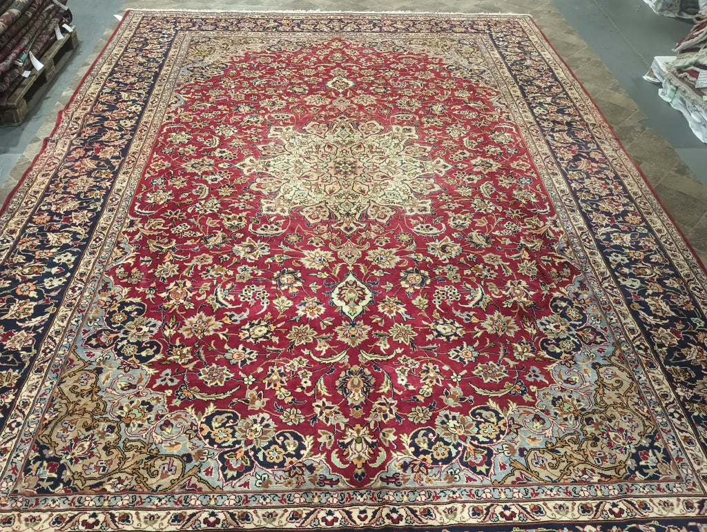 Traditional-Esfahan-Najafabad-Rug.jpg