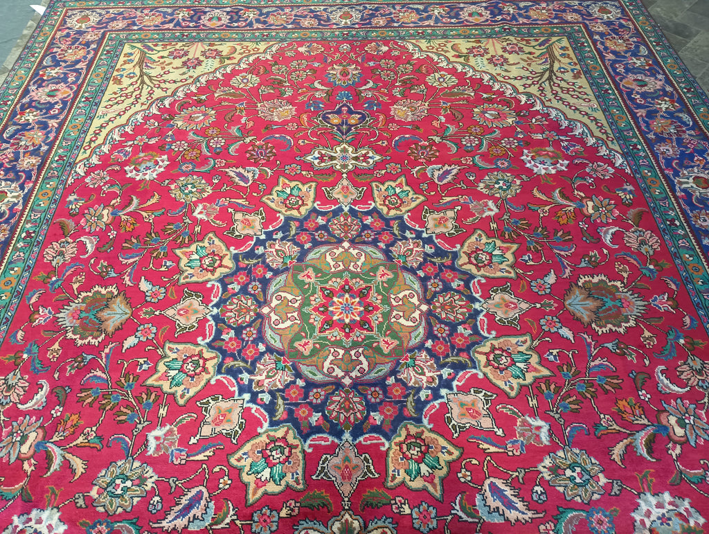 Luxurious-Authentic-Traditional-Tabriz-Rug.jpg