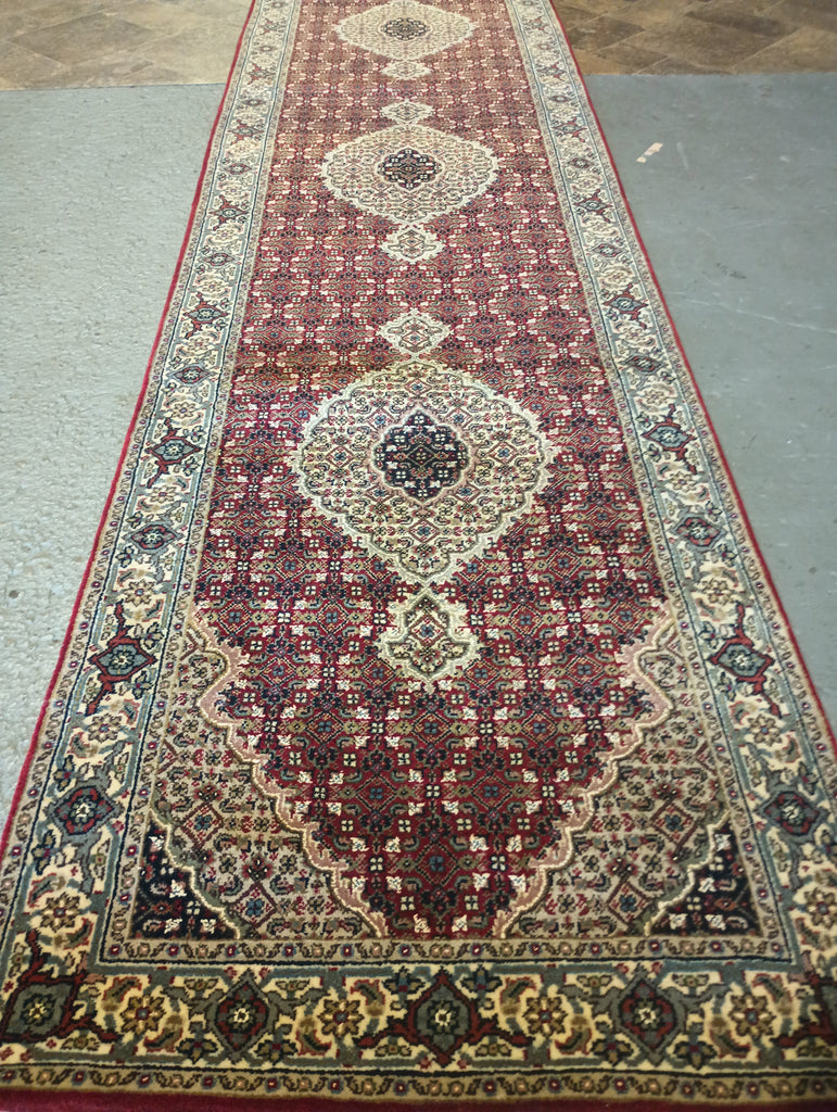 High-Quality-Wool-Silk-Rug.jpg 