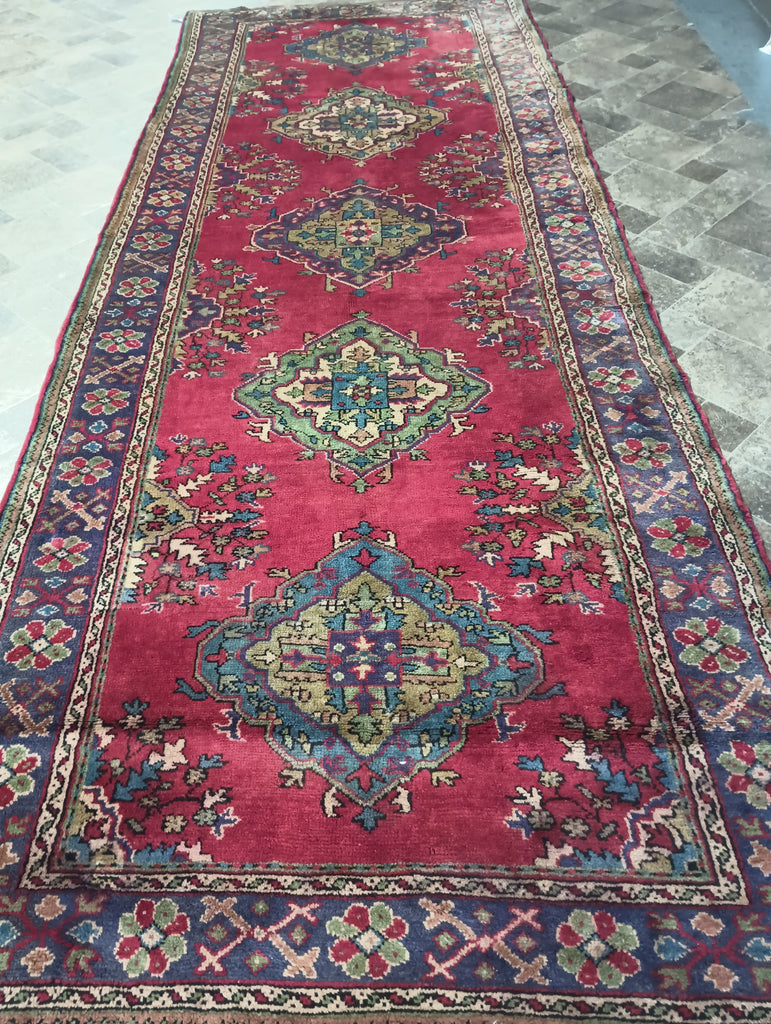 5.5 x 14.8 PERSIAN RUNNER WIDE AND LONG RUG #F-6204