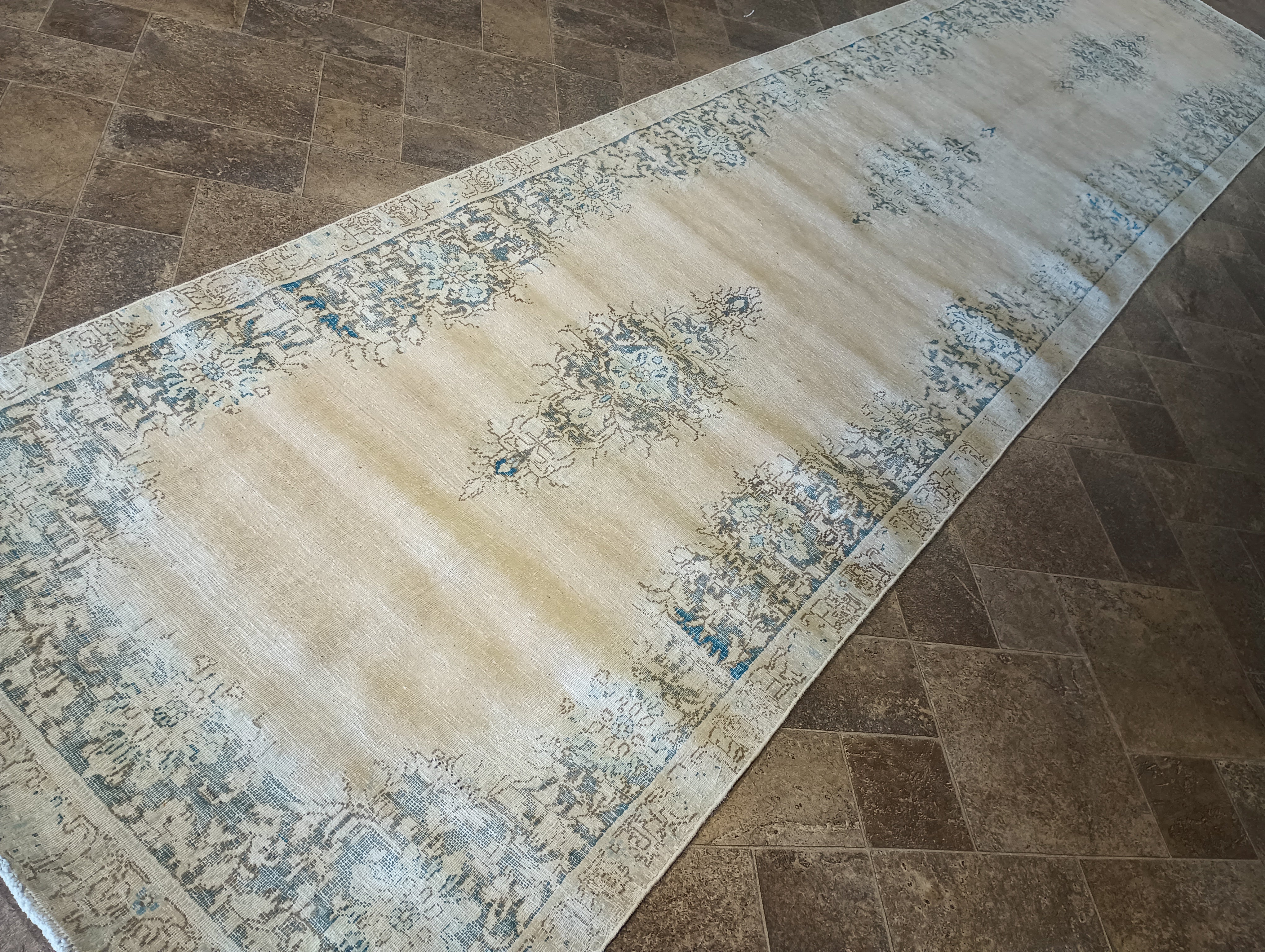 3'4 x 3'6 Vintage Square Persian Kerman rug #2589