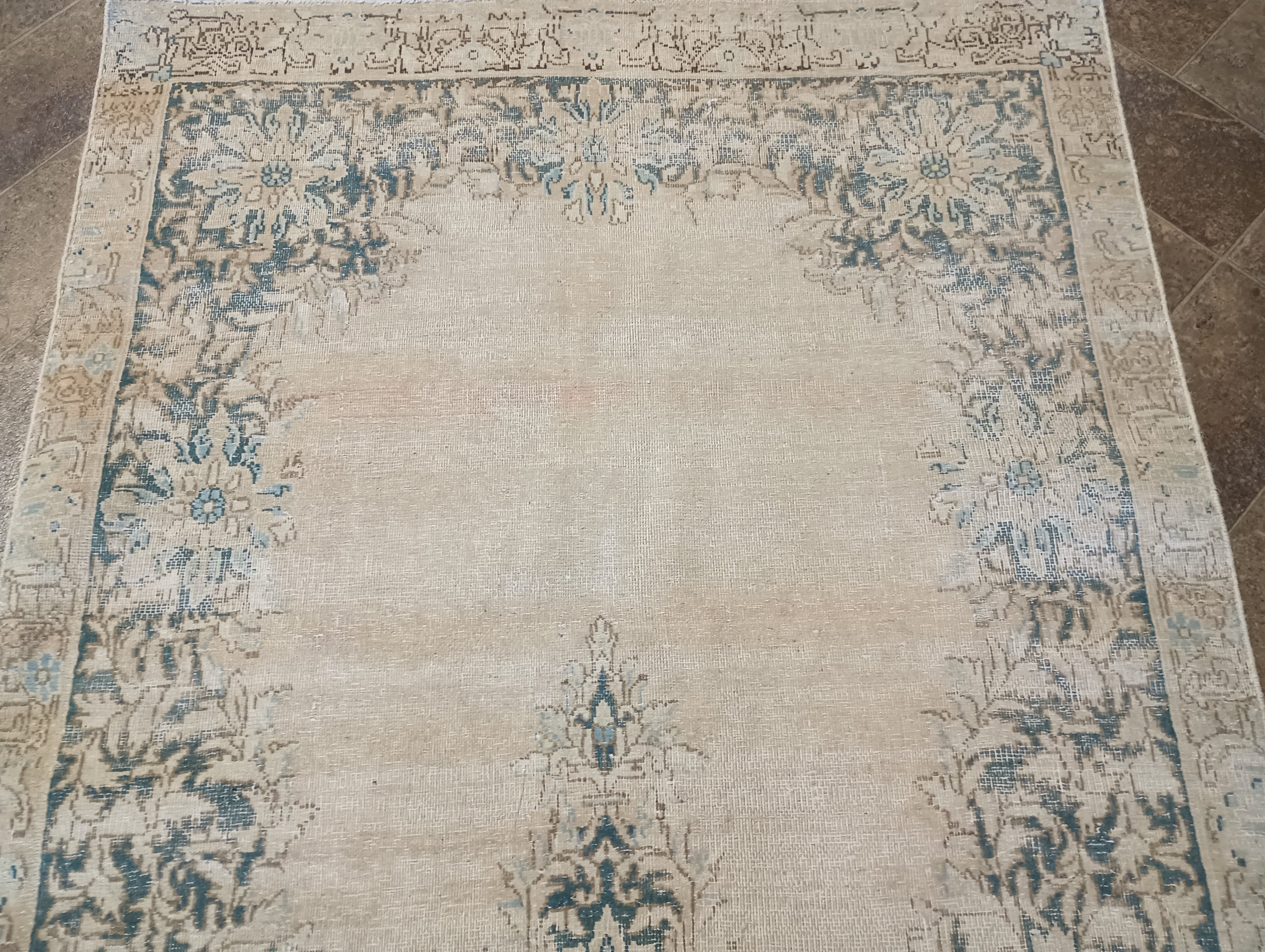 3'4 x 3'6 Vintage Square Persian Kerman rug #2589