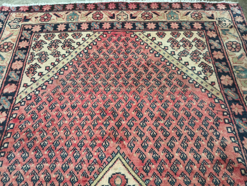 Luxurious-Authentic-Persian- Saraband-Rug.jpg