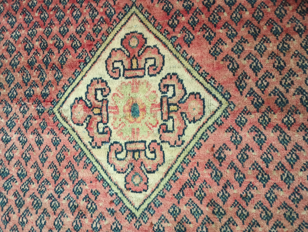 Luxurious-Authentic-Persian- Saraband-Rug.jpg