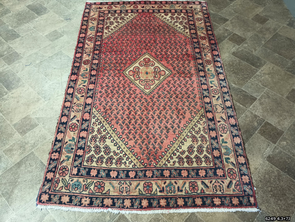 Luxurious-Authentic-Persian- Saraband-Rug.jpg