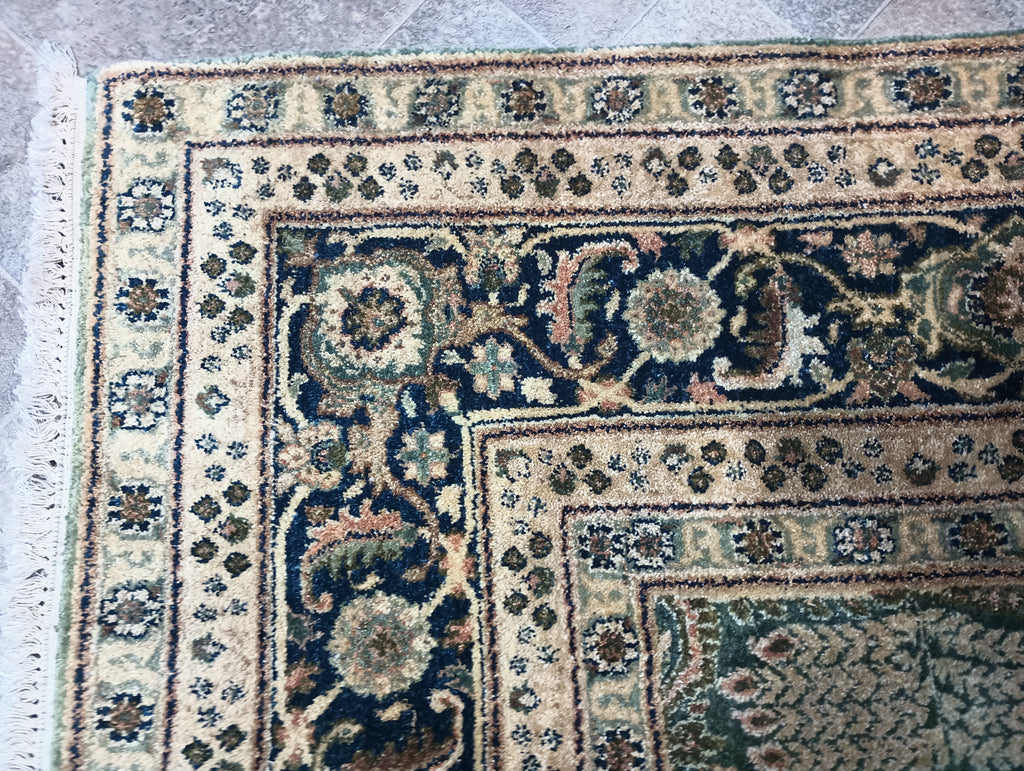 7.11 x 9.10 GREEN Ziglar new Rug #F-6280