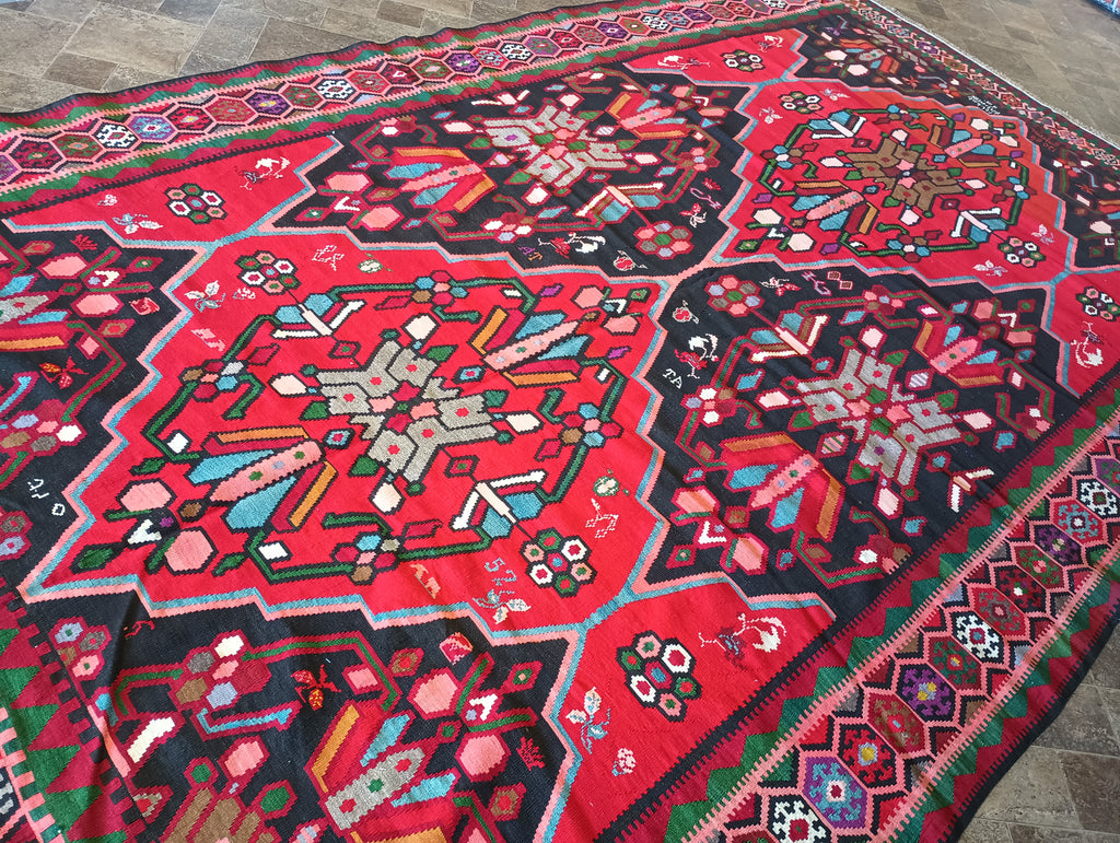 Luxurious-Authentic-Persan-Kilim-Rug.jpg
