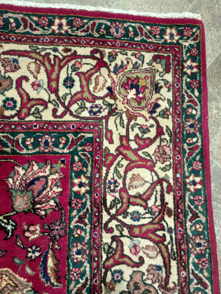 Luxurious-Persian-Tabriz-Rug.jpg 
