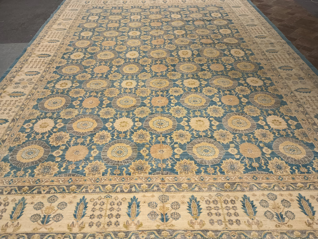  Luxurious-Chobi-Peshawar-Rug.jpg