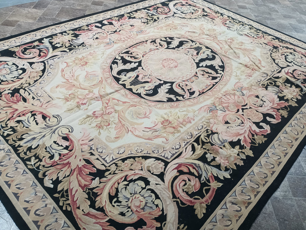 8 x 10 Amazing Aubusson Flat Weave BLACK #F-6330