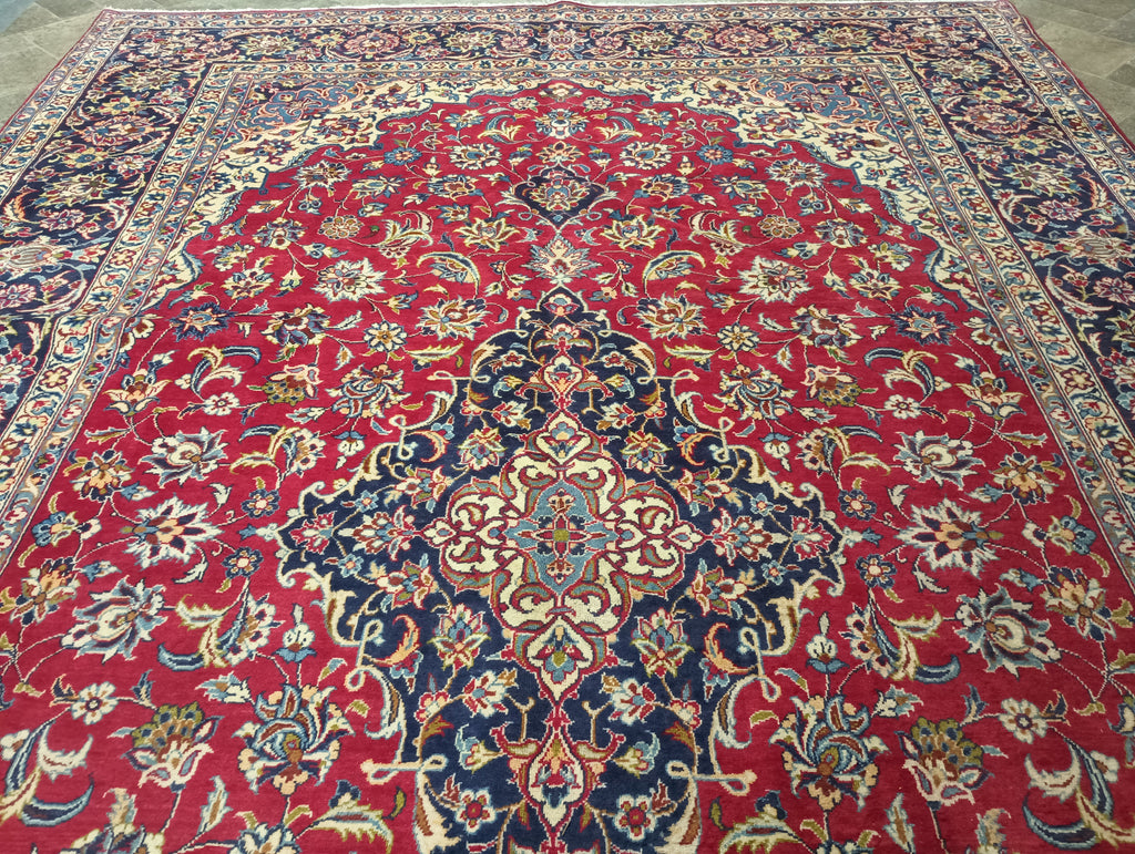 Luxurious-Authentic-Persian-Kashan-Rug.jpg